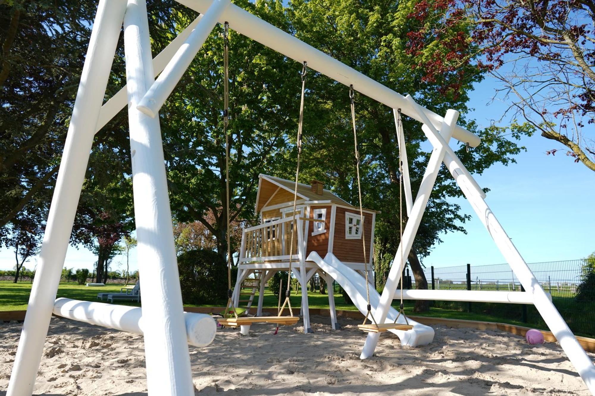 ホテル Landhaus Luetjenhof Großenbrode エクステリア 写真